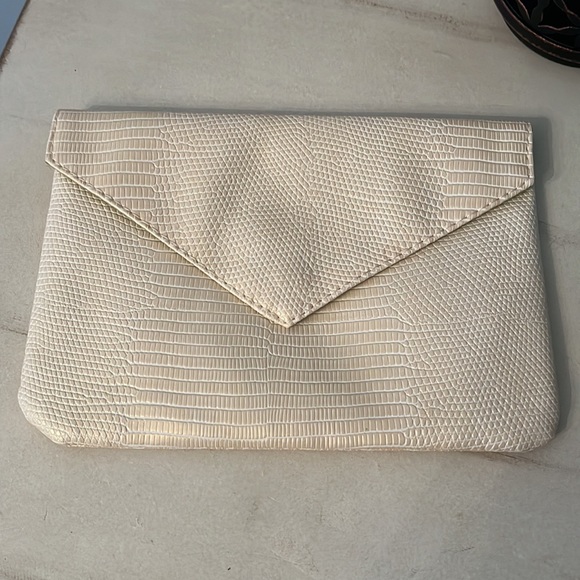 Set of 4 Ipsy Makeup Bags - Picture 8 of 8